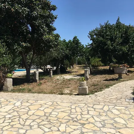 Tenuta Li Santi Casa di campagna San Cesario di Lecce